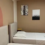Apartment Boulevard Nest - *