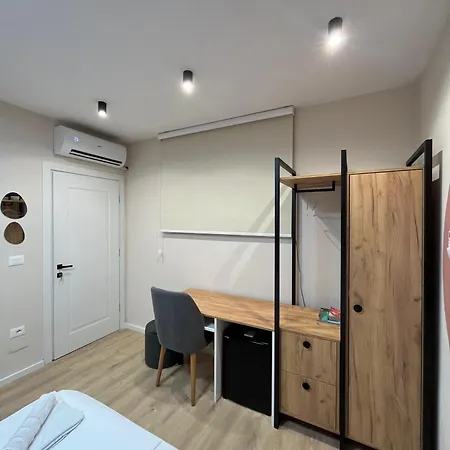 Boulevard Nest - *