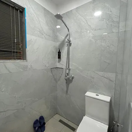 Boulevard Nest - Tirana